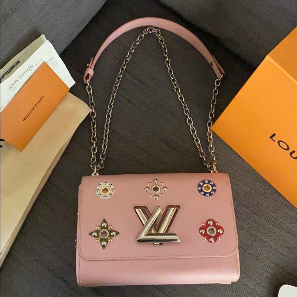 🦄Limited Edition🦄Louis Vuitton twisted bag - Picture 3 of 16